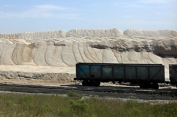 Железнодорожные весы на Баскунчакском месторождении соли